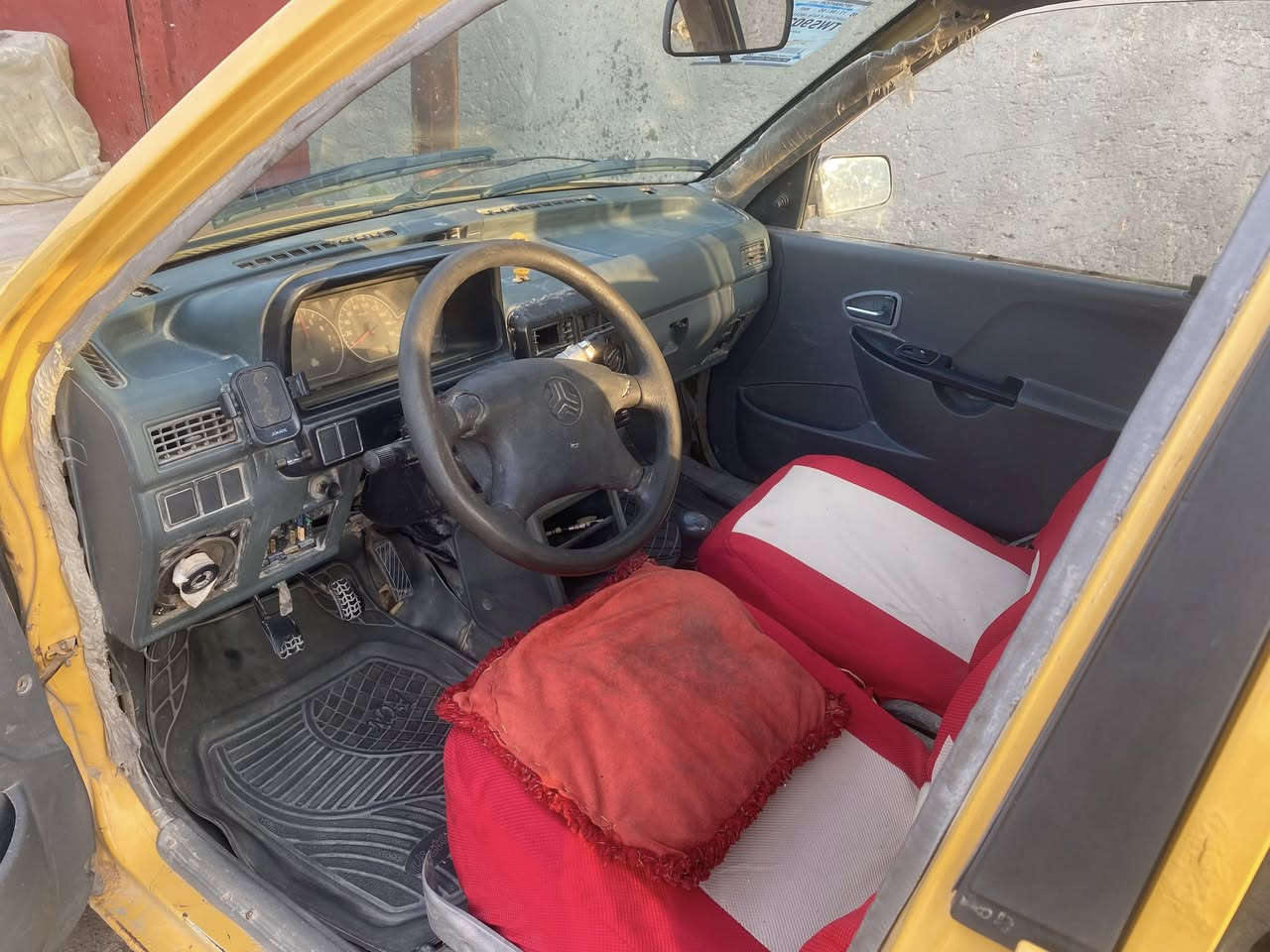 سلام عليكم سايبه ١١مكينه ع سحك كير حداديه زينه بحث وخط موجود ساقط  سعر ١١وبيه مجال حك جيه ***********مكانيً نجف
