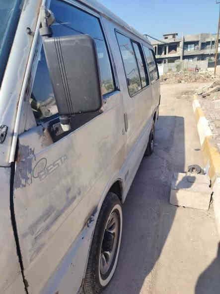 سلام عليكم كيا بسته للبيع موديل 95  رقم ألماني سنويه 2026 الشهر السادس محرك كير اكسل بالشرط رقم بغداد
 العنوان ديالى المقدادية الاتصال ***********
