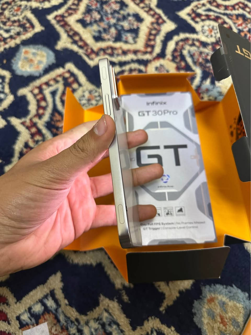 السلام عليكم 
للبيع  انفنكس جي تي 30 برو 
ذاكره 256 
رام 12 
بوبجي 120 فريم 

ملحقاته بس باكيت فقط
جهاز نظافته 95% 

السعر : 320
مكاني بغداد الرصافه بغداد, العراق


**إذا كنت صاحب هذا الإعلان وتريد حذفه لأي سبب، رجاءا أرسل رسالة إلى الدعم الفني**