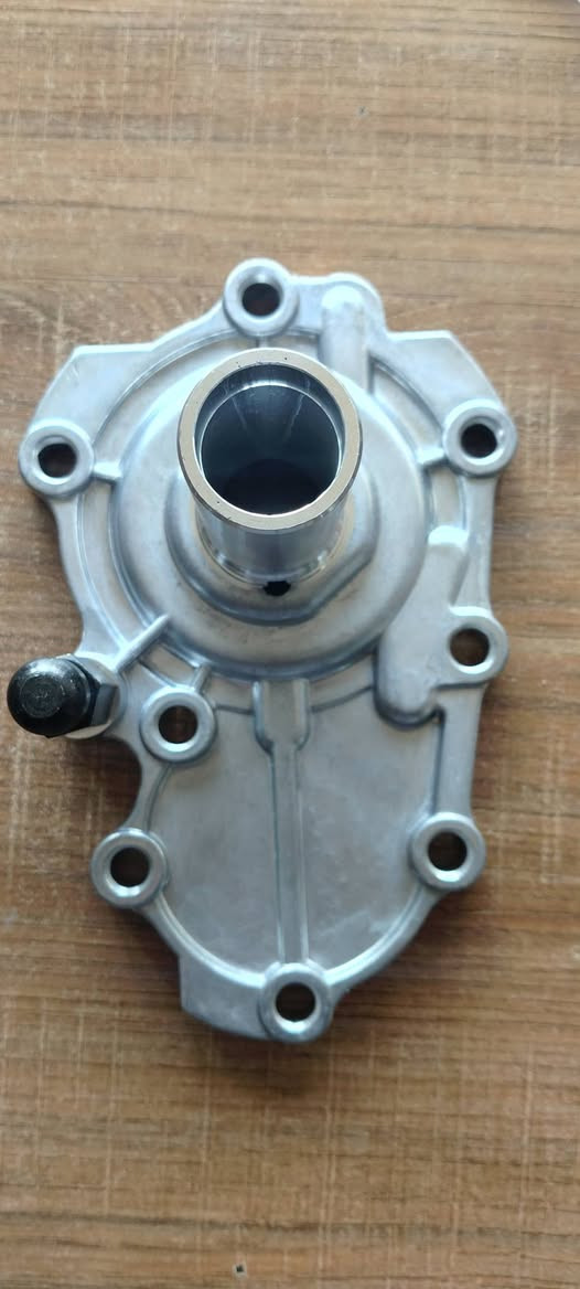 السلام عليكم 
يتوفر في وكالتنا قطع غيار نيسان يورفان هايس 
بغداد مدينة الصدر داخل قرب محطة الوقود 
***********
***********
يوجد توصيل لجميع المحافظات
