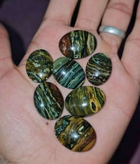 حجر الدم اليماني • طبيعي • مجموعة