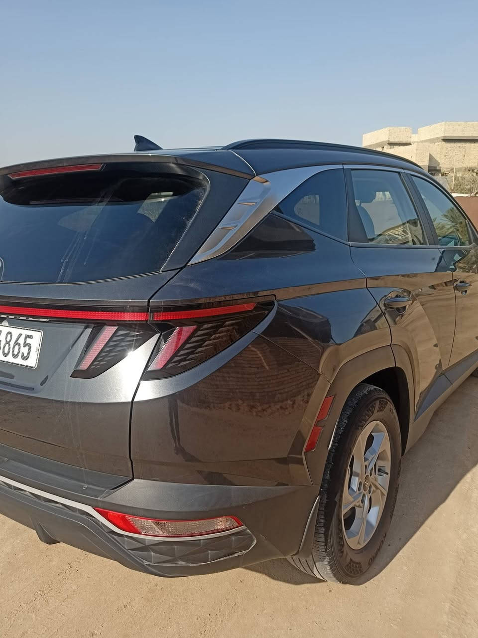 السلام عليكم ، توسان 2023 امريكي الحادث مرفق بالصور بدون ايرباك ، فول عدا البانوراما ، مكفولة من الصبغ والتبديل ، السعر 200 ، العنوان المسيب ***********
