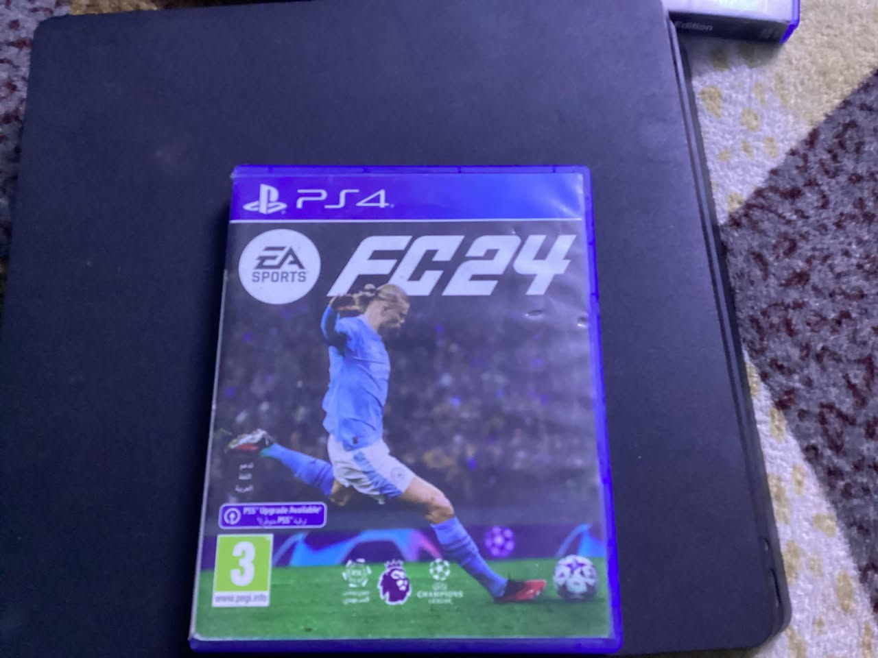 بلي فور اسلم ممفتوح ويا يدات اثنين او اقراص 3السعر 300 الموقع بغداد شهداء البياع رقم  ***********
