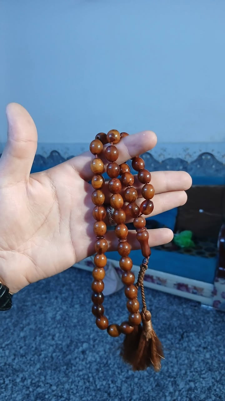 من رخصة مدير الكروب المحترم 
سندلوس بلجيكي قديمة كصة بيض الحمام ٤١ خرزة 
نضافة ١٠٠% المهتم تواصل خاص
 توصيل الكل محافظات  العراق 🇮🇶


**إذا كنت صاحب هذا الإعلان وتريد حذفه لأي سبب، رجاءا أرسل رسالة إلى الدعم الفني**