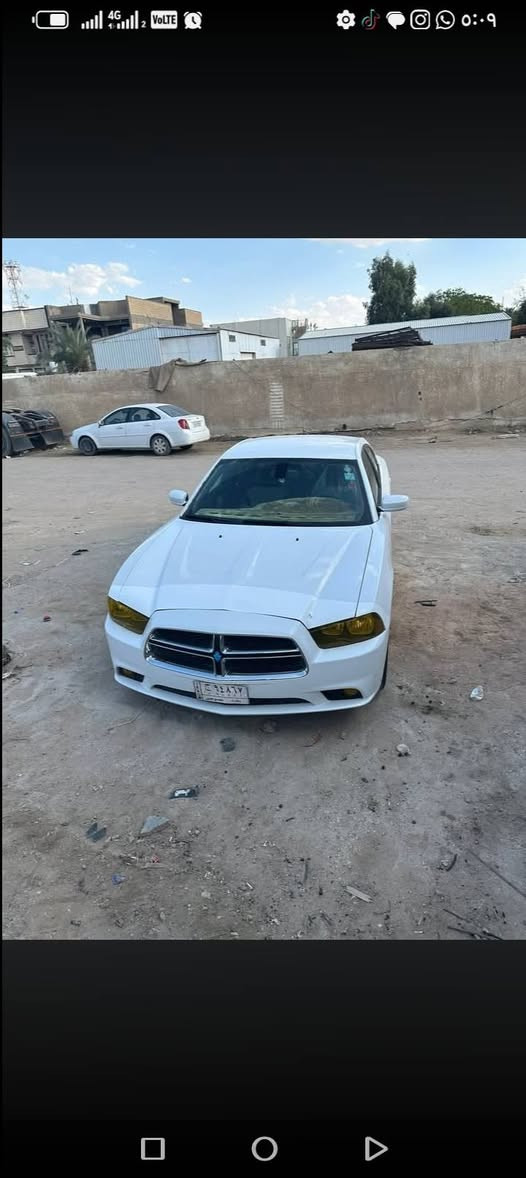 السلام عليكم شباب للبيع جارجر للبيع سياره جديده وحلوه موديل 11 سياره كفاله ما عدا قطعه واحده صبغ دواخل جديد فول عدد فتحه حداديه جاهزه مكينه كير اللايت زنون سياره مرتبه حلوه رقم بغداد باسمي مداور ثاني يوم عادي اراوس جارجر صفراء من موديل 11 الى 20 والفرق موجود هذا رقمي بواتساب اتصال***********
