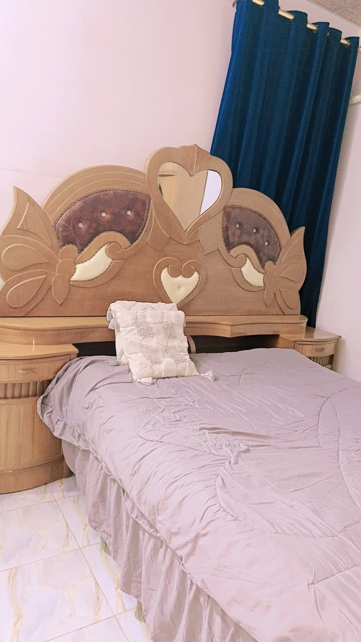 السلام عليكم غرفة خشاب للبيع تزكام أم الستة طابقين احلى من الصورة سعرها مليون و600بيها مجال العنوان النجف التواصل على الخاص


**إذا كنت صاحب هذا الإعلان وتريد حذفه لأي سبب، رجاءا أرسل رسالة إلى الدعم الفني**