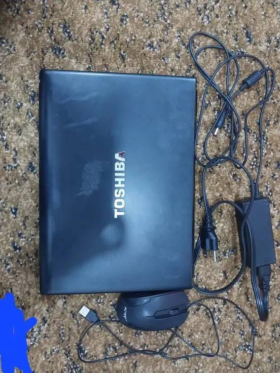 #للبيع ملك النزاكه التوشيبا الياباني 
الجيل الثالث 
 اصدار اج دي 256
ذاكره 256رام 4 قابل للزياده يقبل حتى 32 تدعم جميع التطبيقات وكذلك شاحنه وماوس  وحقيبتها
السعر 85 وبيها مجال قليل
موصل الايمن
اكو توصيل حسب الاتفاق 🌹
@إشارة


**إذا كنت صاحب هذا الإعلان وتريد حذفه لأي سبب، رجاءا أرسل رسالة إلى الدعم الفني**