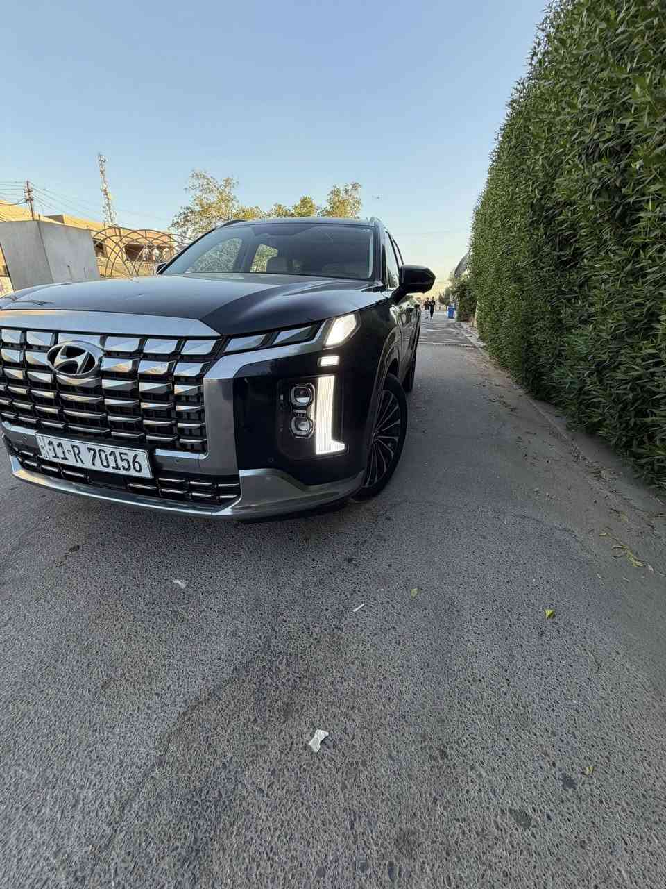 السلام عليكم سيارة هونداي بليسايد 2024 (كلكرافي )
كلكرافي 2024  Hyundai Palisade 

اعلى فئة واحد على واحد تحكم بصمة تقديم ورجوع

المسافه المقطوعه: 30 الف ميل

ضرر السياره : بنيد و جاملغ يمين و باب السكن مبدلات نفس الون و بيه جاملغ يسار صبغ بدون دواخل

حالة الايرباك : طاك ايرباك ستيرن و برده

سعر السياره : 245$ كتاب شهداء داخله
 
#المواصفات  

1- كشنات جلد ابيض

2- المحرك   v6    3.8 L4

3- بصمة تشغيل عن بعد

4- اللون السياره ازرق

5-  فتحتين  سقف 

6- سماعات هارمن

7- رادار امامي جانبي عدد 6

8- حساسات امامي خلفي 

9- ست كامرات 360 درجة 

10- كشنات امامي خزن ميموري 

11- جميع الكشنات كهربائي وتدفئة وتبريد

12- كشنات جلد  ابيض

13- كشنات جميعها كهرباء

14-كشنات vip منفصل - 

15- بردات جانبية

16- تبريد مركزي امامي خلفي منفصل التحكم

17-تحكم ستيرن + شفتات

18- تدفئة ستيرن 

19- مري هيتر + تعتيم

20- صندوق كهربائي شفط + اربع وضعيات فتح صندوق

21- خمس وضعيات قيادة 

22- ويل كب 20

23- اوتو هولد +نقطة عمياء+اوتو بريك

24- سايد بريك بصمة + مثبت سرعة+تحديد مسار

25- شحن لاسلكي +شاشة كبيرة

26 - والكثير من المواصفات لم تذكر بعد .

مكان السياره بغداد الزعفرانيه☎️***********رقمي بيه وات ساب تحياتي
