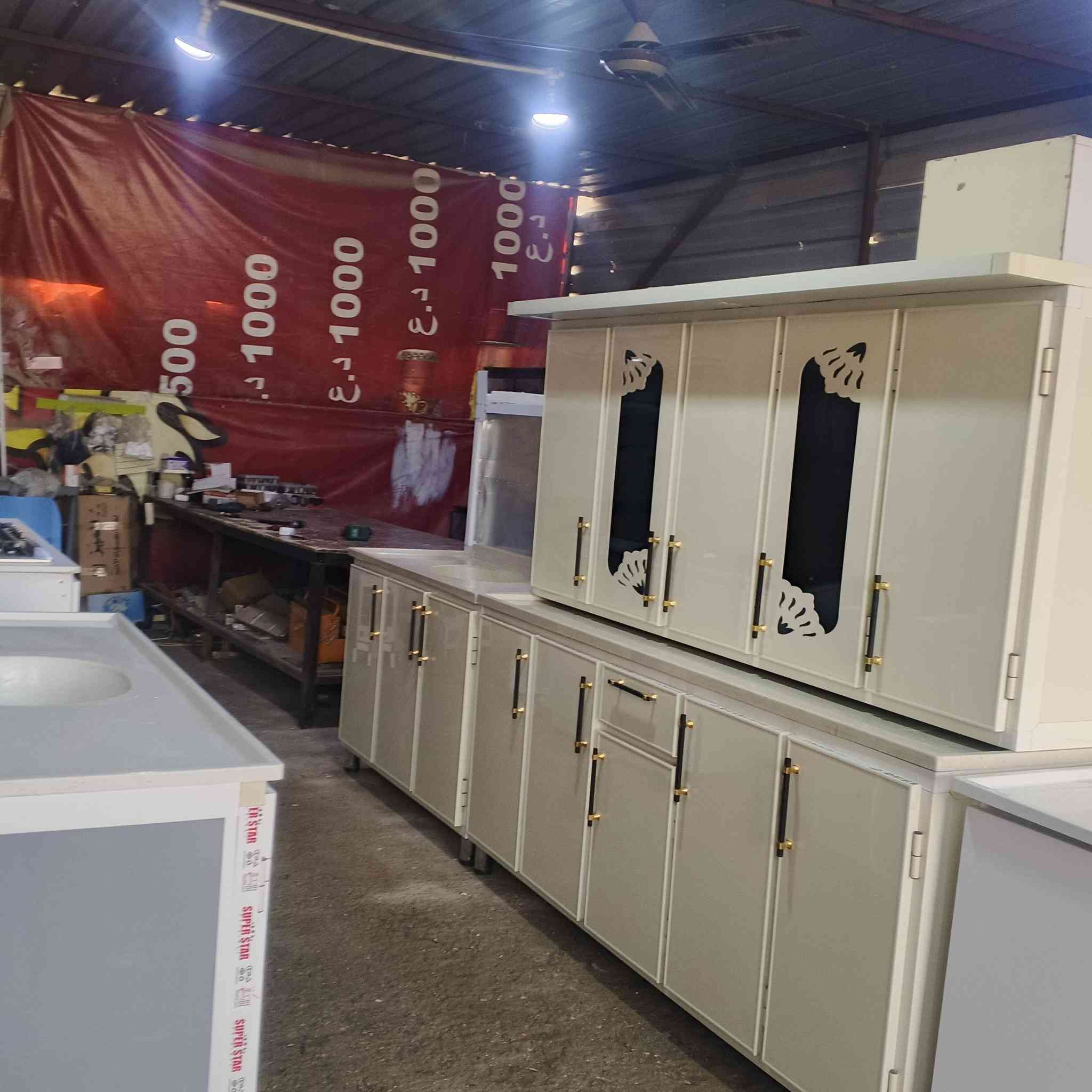 🌹 يالله يا رزاق 🌹
🔹كاونتر المنيوم جديد طول 2متر وسنك مرمر 120متر سطح الكاونتر مرمر.           السعر ✨ ٧٥٠✨ الف

📍 ميسان العماره حي الشهداء مقابل اسواق الكفيل نهاوند 🚧

📞📲***********

🗨️ يوجد لدينا جميع انواع الكاونترات الخشب والمنيوم تفصال تركي▪️
