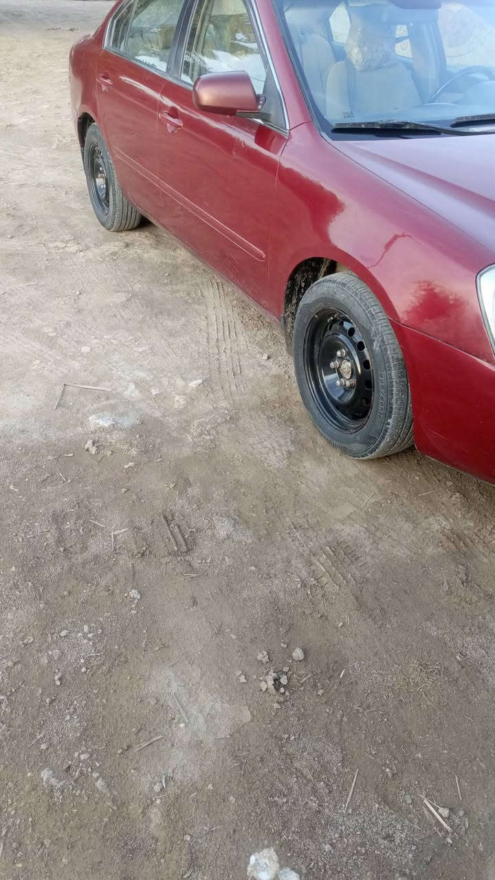 كيا اوبتيما وارد امريكي ٢٠٠٨للبيع رقم بغداد ضرر ربع جاملغ امامي وباقي مكفول حداديه كير محرك ٢٠٤ تبريد كله  تمام مكانه ديوانيه سعر ١٠٥ بيه مجال تليفون ***********
