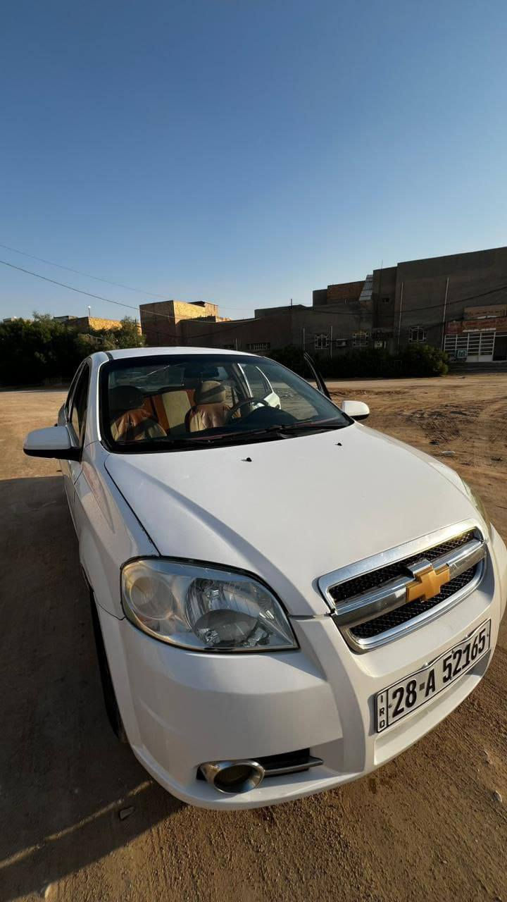 افيو  مديل 2009سياره  جهازه كلشي شغال بيه 3قطع غيار وضربه بصيطه بل جملغ امامي تبريد مكينه جديده  كله جديد سعر68وبيه مجال حك جيه***********
