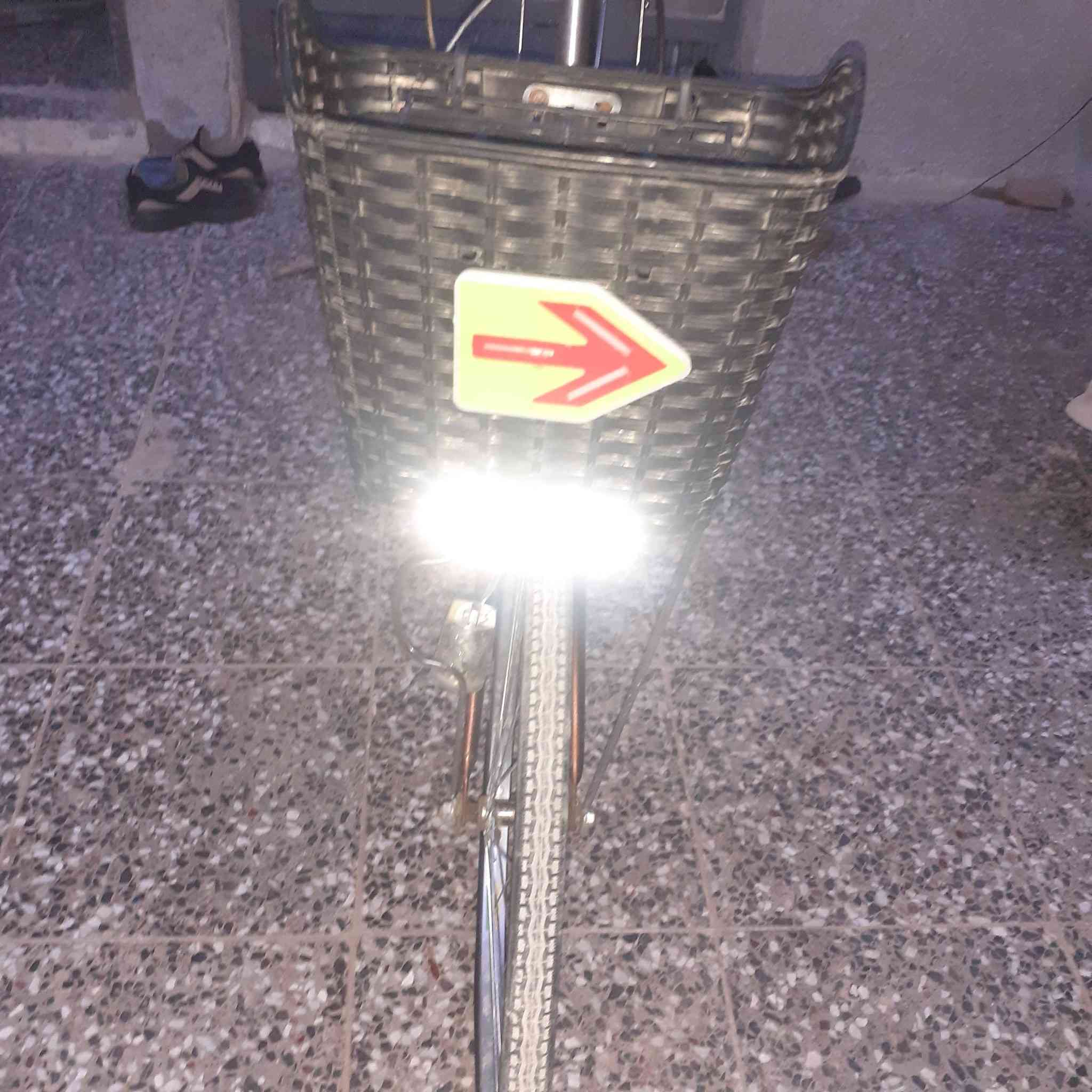 بايسكل للبيع برج استون السعر 100وبي مجال للطيبين موديل 2012  الرقم 
7500254797 النضافة98/100


**إذا كنت صاحب هذا الإعلان وتريد حذفه لأي سبب، رجاءا أرسل رسالة إلى الدعم الفني**