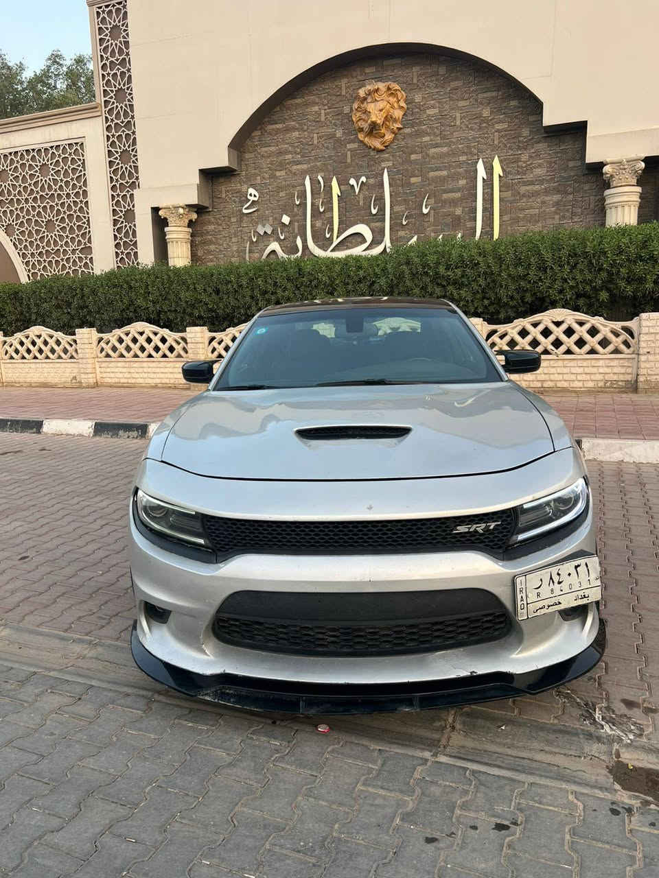 جارجر موديل 2018 اصل مشروع وطني ضربه جاملغ وبنيد بدون دواخل بدون لخود بدون شاصي مكفوله بدون صبغ علمن السياره بيه بطل ترايك وين متريد سياره جاهزه من كهربايات من كلشي بصمه تشغيل عن بعد حداديه 80 بل الميه سياره عايزه لمسات  رجان رجان بس الشراي يتصل ترهم مراوس 
*********** رقم الهاتف المكان النجف الاشرف
