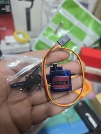 قطعتين • إلكترونيات • للبيع