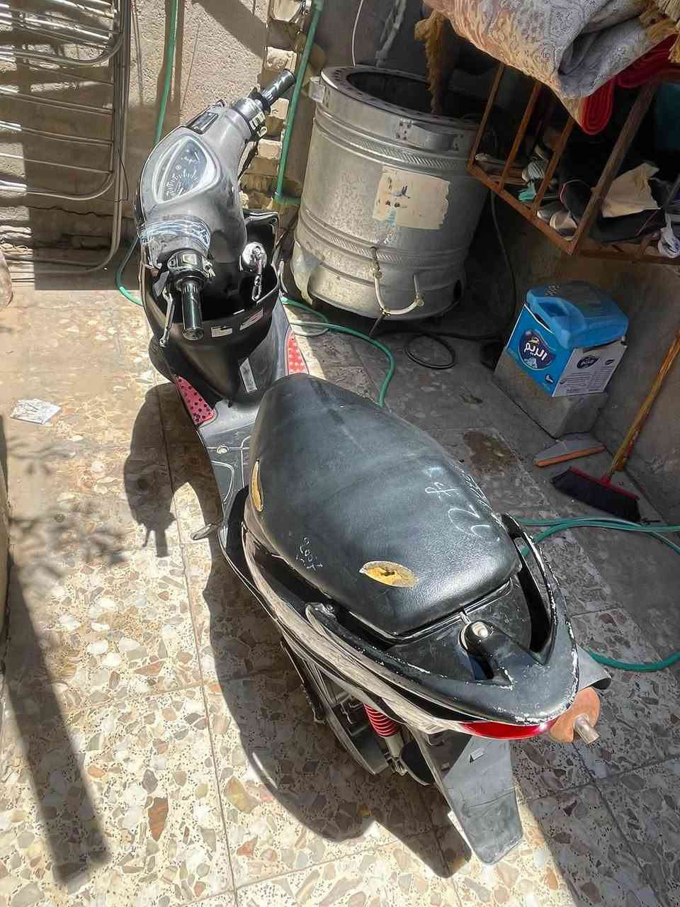 دراجة ماكس عدله سرعة 120KM نكرة سلف نكرة هندر شلعتها تشلع التبليط اكفلها الك من السرقة اذا تريد تجي

لايت عالي ناصي شغال 💡

إشارات يمنى ويسرى شغالات ✅

بريك خلفي شغال ✅

كيلو متر شغال ✅

عداد البانزين شغال ✅ 

عداد السرعة شغال ✅

محرك نظيف مامجفتة دراجة خير من الله

قفل جنطة شغال✅

تزويد خارجي 

يدات بريك امامي وخلفي

قبق فلاوين

صالنصه رياضيه صوت يخبل

مكانها بغداد الزعفرانيه

السعر 550 وبيها مجال حك الجية التواصل واتساب 

*********** 

جماعة 450 لحد يراسل♥️
