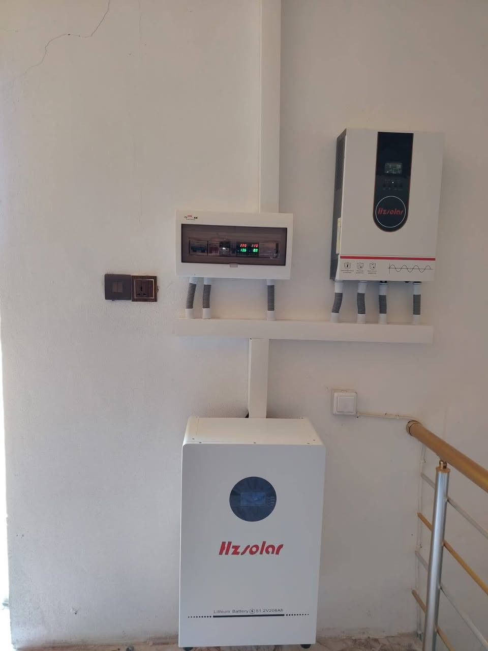 🚨 منظومة من شركة الطاقة الذكية - ودع الكهرباء الغير مستقر 
اسم الزبون : منزل مراد جمعة حسين 
المنطقة : بعشيقة محلة العين 

📊 إنتاج المنظومة:
☀️  17 أمبير صباحاً
🌤  10 أمبيرات مساءً

لماذا تستمر بدفع مبالغ كبيرة كل شهر مقابل كهرباء غير مستقرة؟
الآن يمكنك امتلاك كهرباءك الخاصة من الشمس مع منظومة موثوقة من شركة طاقة الذكية ☀️

⚡ منظومة شمسية قوية بمكونات أصلية وضمانات حقيقية:
🔹 انفيرتر من HZ كيلواط
🔹 بطارية ليثيوم من HZ قدرة 10 كيلواط
✔️ ضمان 5 سنوات
🔹 ألواح شمسية 600 واط عالية الكفاءة ضمان 12 سنة 

💡 ماذا تعني هذه المنظومة لك؟
✔️ كهرباء مستقرة طوال اليوم
✔️ تقليل كبير في مصاريف المولدات والوقود
✔️ تشغيل الأجهزة الأساسية براحة
✔️ استثمار طويل الأمد لعائلتك ومنزلك
👷‍♂️ شركة طاقة الذكية
خبرة في نصب المنظومات المنزلية والزراعية والصناعية ومنظومات On-Grid
وكادر هندسي متخصص يضمن أفضل أداء للمنظومة.
📞 للتواصل والاستفسار:
Korek : ***********
                                                  *********** 
Asia: ***********
Korek: ***********
🌐  www.taqa-smart.com 
☀️ استثمر بالشمس… وارتاح من همّ الكهرباء لسنوات.
#الطاقة_الشمسية #شركة_طاقة_الذكية #منظومات_شمسية #Sofar #Dyness
