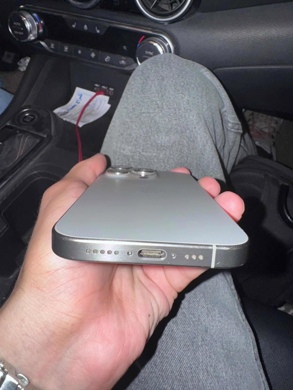 ايفون 15 pro
بطارية 88% ٧٥٠ وبي مجال


**إذا كنت صاحب هذا الإعلان وتريد حذفه لأي سبب، رجاءا أرسل رسالة إلى الدعم الفني**