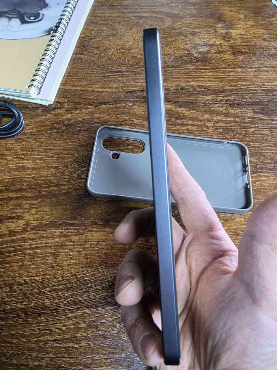 سامسونك A36  جديد غير مستخدم 
ذاكرة 256 والعشوائية 8 
سعر جديد 385 الف ابيعلك ب290 الف
عنوان بغداد الاعلام 
***********
ويا كفر ولزكة جامة يعني ميحتاج تشتريله
