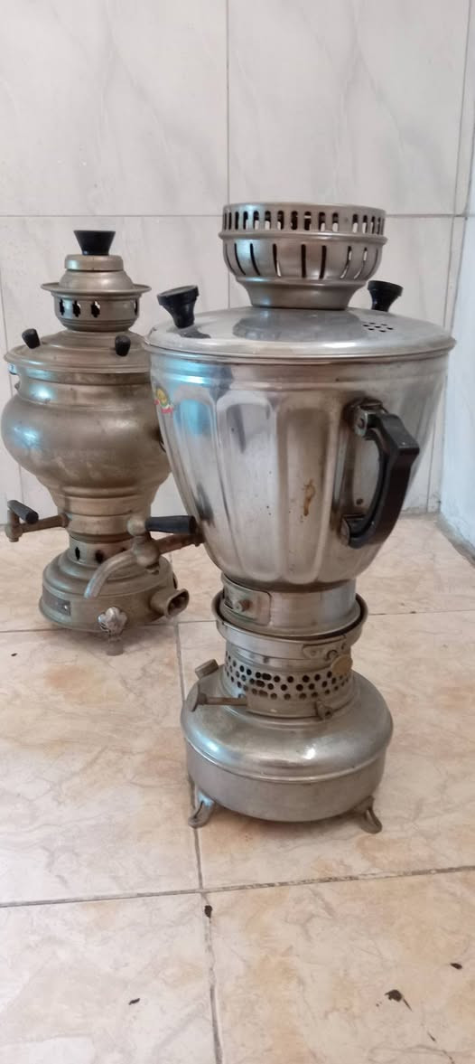 سماور قديم نظافة جيدة
قطعتين سعر 150


**إذا كنت صاحب هذا الإعلان وتريد حذفه لأي سبب، رجاءا أرسل رسالة إلى الدعم الفني**