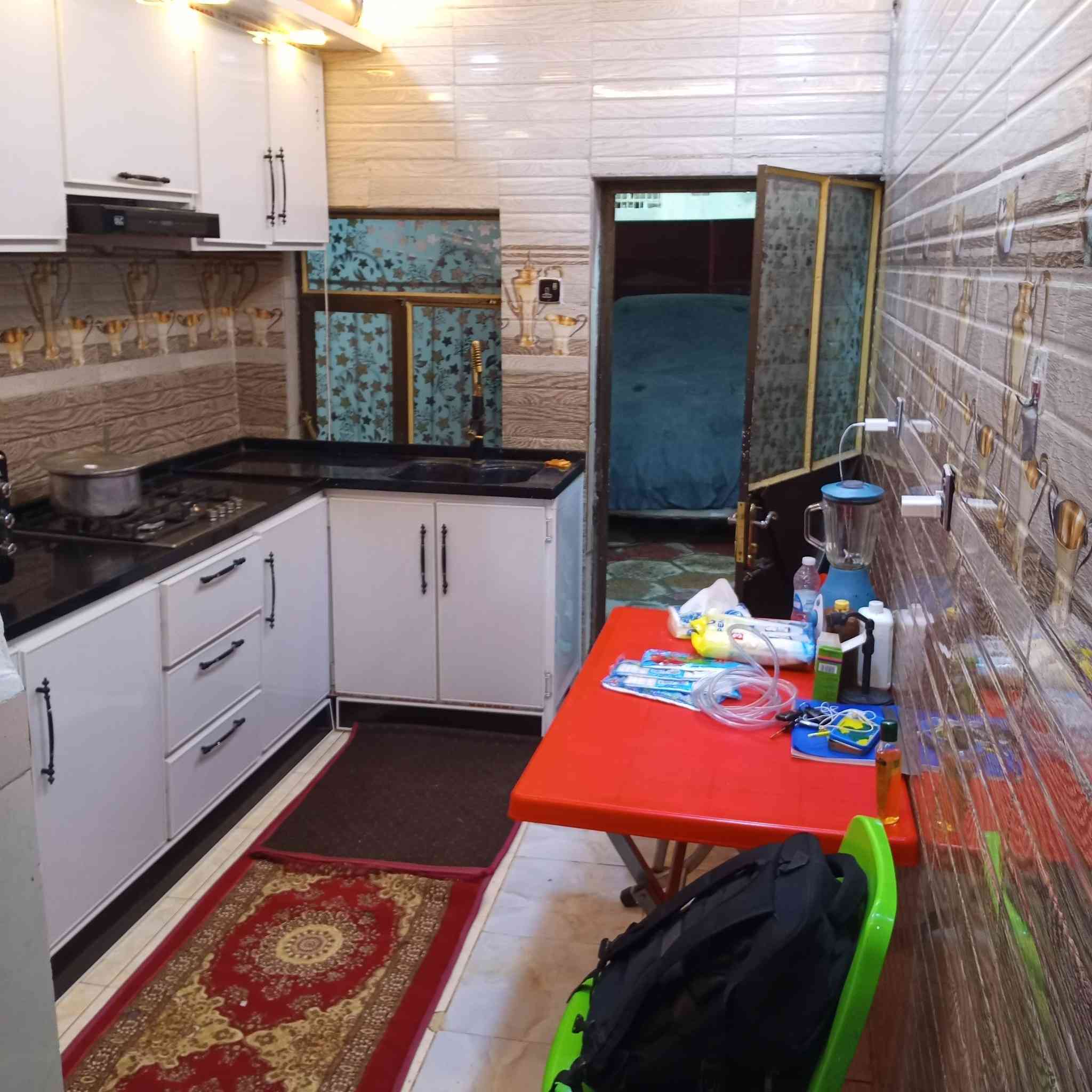 السلام عليكم بيت مساحة ١٢٥ بي غرفتين وصالة واستقبال ومطبخ وكراج كبير الموقع طويريج ام الهوى القديمة السعر مناسب جدا   للاستفسار خاص او الاتصال على ***********
