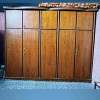 للبيع كنتور 5 أبواب السعر 450 وبي مجال 07825401379