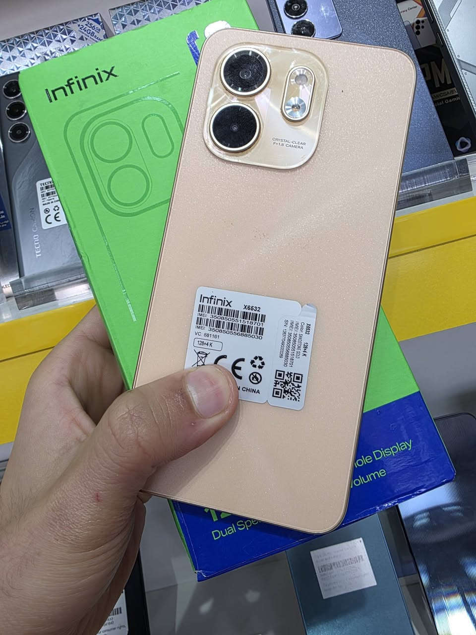 متوفر مستخدم 

انفنكس سمارت 9 

ذاكرة 128
رام 4 +4
ملحقات كامله
نضافة 100%
للبيع ولمرارس 
السعر مناسب  75 الف

يتوفر خدمة توصيل 🚚 داخل كربلاء 
او 
زيارة عنواننا الكائن 👇
العنوان// كربلاء// حي الغدير سوق حي الغدير //قرب مطعم أبو احمد //مجمع الجزيره الطبي//مركز الدقة للموبايل 
مصطفى ***********
مقتدى ***********
