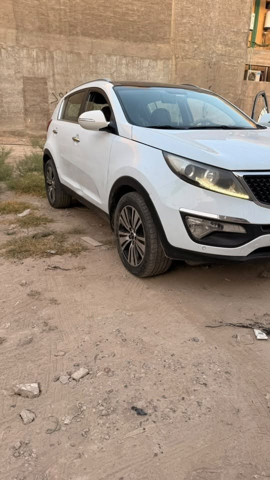 سلام عليكم سبورتج ٢٠١٦ خليجي رقم بغداد ابيض اللون بنوراما محرك ٢٠٠٠ دوش للبيع مكان السياره بغداد
السعر160 $ للاستفسار ***********
