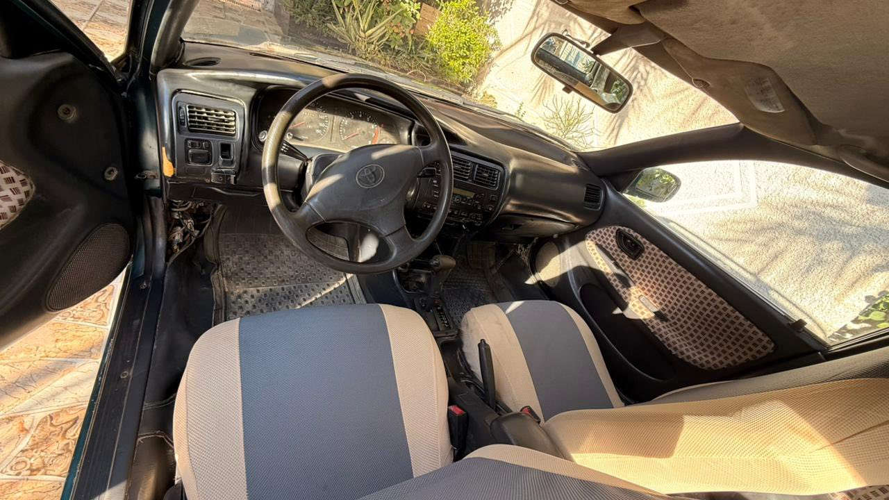 السلام عليكم 
كورلا ١٩٩٥ رقم ديالى بسمي 
مكفوله من الحادث صبغ عام 
السنويه صاقطه 
السعر ٤٦ وبيها مجال بسيط 
مكاني ديالى جديده الشط 
***********
