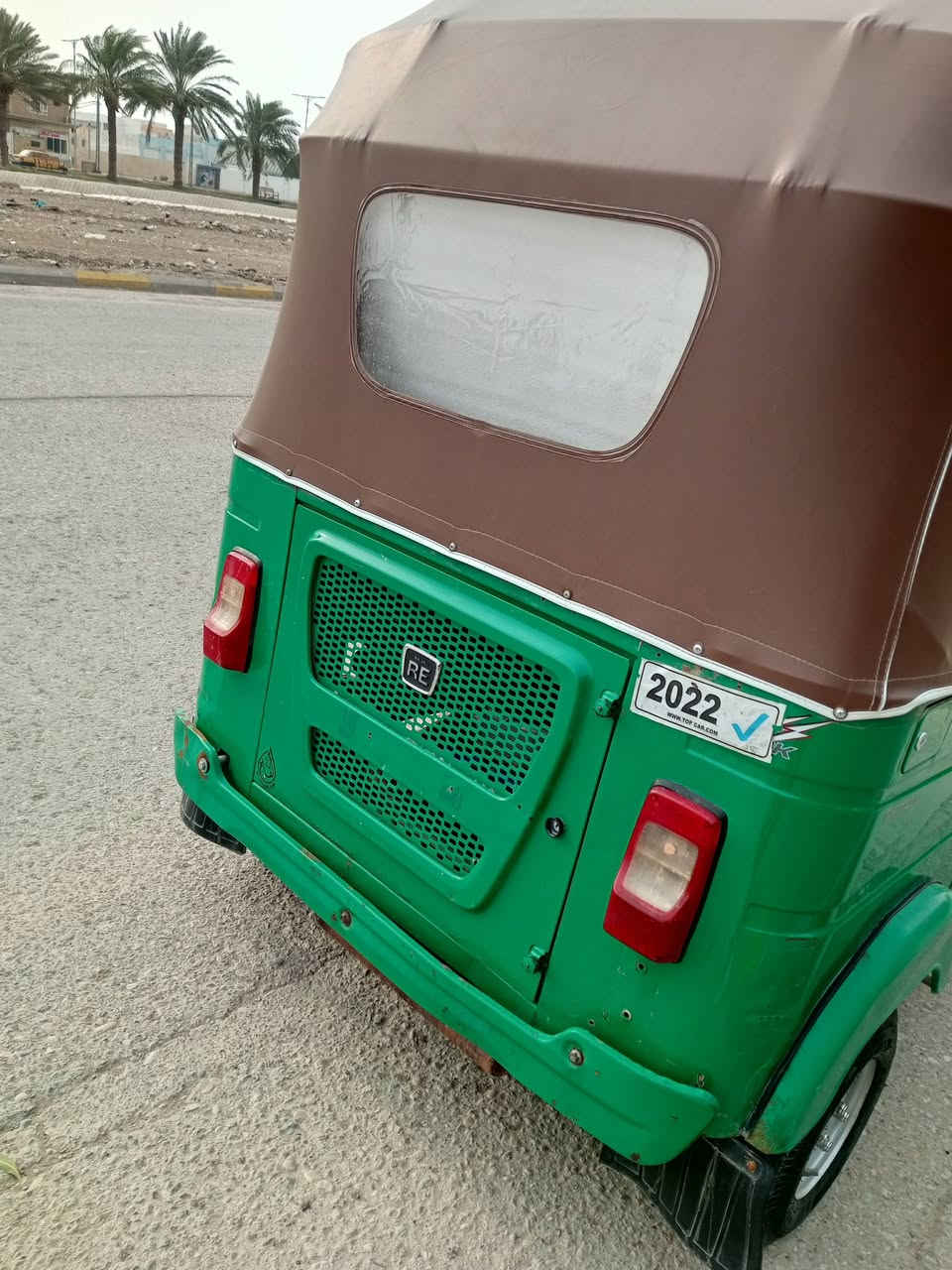 سلام عليكم شباب 
تكتك موديل 21 شهر 9 رقم رقم واسط سنويه ولوحات تحويل شوكت ميعجبك كشر كفاله من كلشي فقط بيه كد اصبعين يم الرماده مال الباب لاصيغ ولامعجون كله كفاله محرك مجفت شركه لاينقص ولايبخر تخم تاير دوشمه كاعيات منيدك لشارع 
مكاني كوت حي الجهاد 
***********
