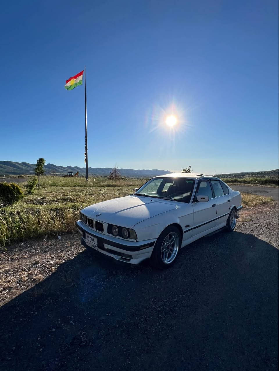 Bmw1992گيرتوماتيك  ماكينه ٥٢٥  سلايت بي دعم بي سبغ كوشن جلد ماكينه گير شه رت هه مي شه رت غورامه سه ر نينه سياره باقزه بي عيب  سياره تايره جديد ويل م  سعر ٧٥ و مجال  رقم *********** دهوك, العراق
