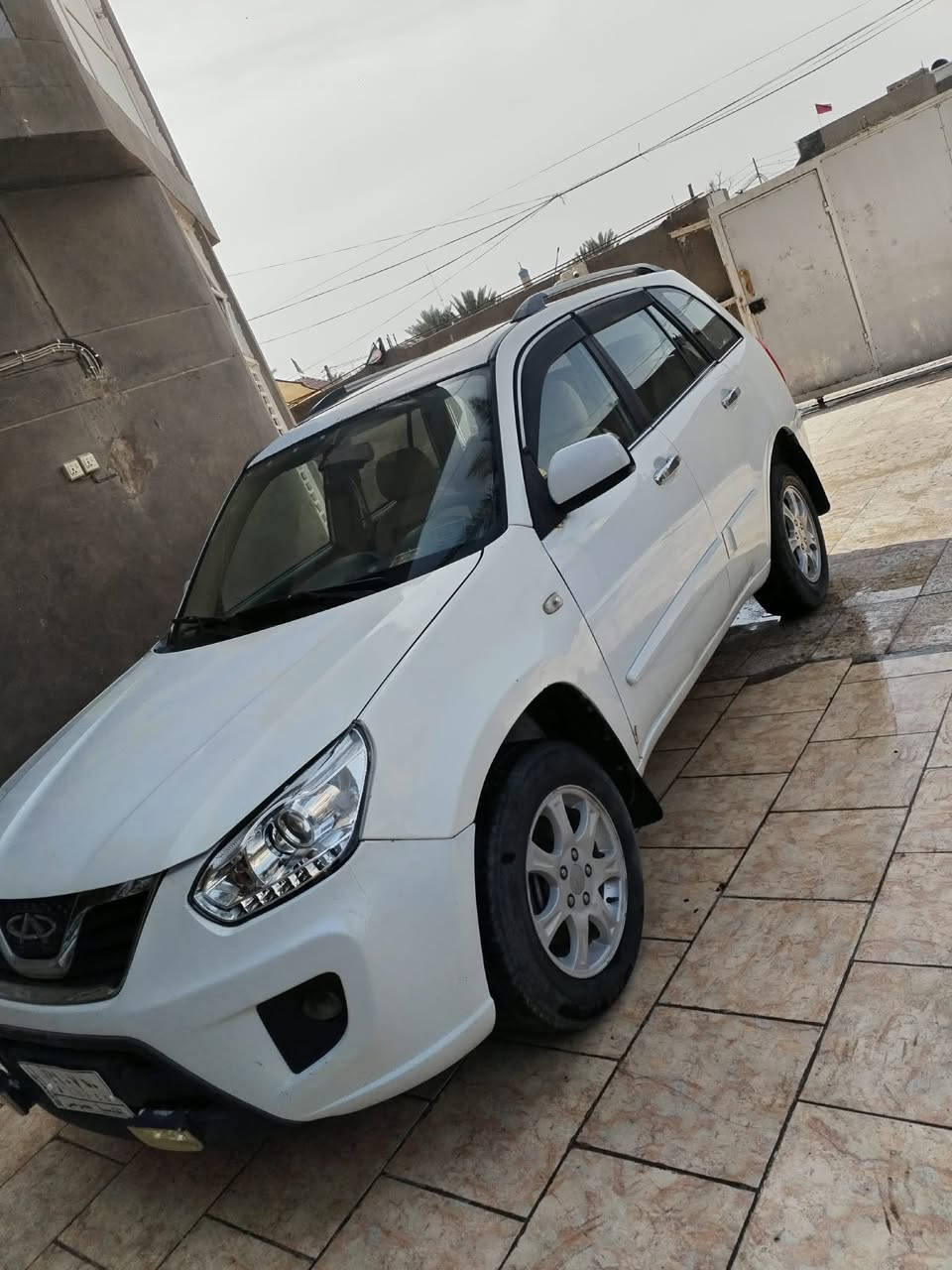 تيكًو موديل 2013 رقم قادسيه .. السياره جاهزه من كلشي حدادية وباتري ومشط ستيرن وادامة كامله .. بيها بس شويه خياسات خفيفه تحتاج تلكيط .. نظيفه السياره وممتعوبه .. السعر 55 وبيها مجال بسيط .. مكاني ديوانيه ***********
