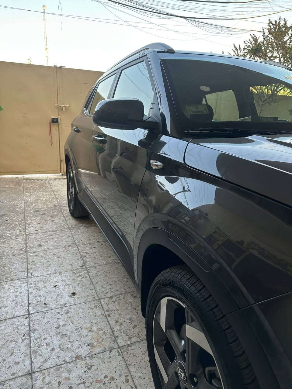 السلام عليكم
هونداي فينو ٢٠٢٤ للبيع فووول رقم بغداد 
حادثها موضح بالصور 
السعر ١٥٢٠٠$ وبيها مجال
للاستفسار الاتصال على 
***********
