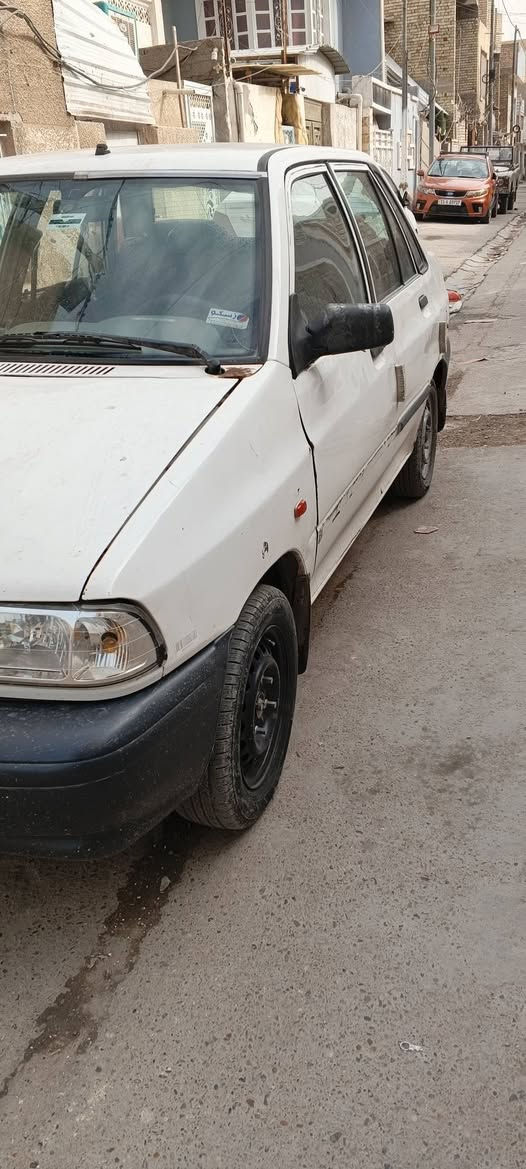 كفاله الكير محرك ترايك للبصرة و لكشر شوفت عينك بيه ضربه من جهه اليسره وبيه خياسات الهلالات الخلفيه 
تخم تاير 2سبير باتري سعر32 جديد كهربائيات شغاله 
رقم انكليزي هزه جديده بسمي تحويل ثاني يوم
رقم ***********
