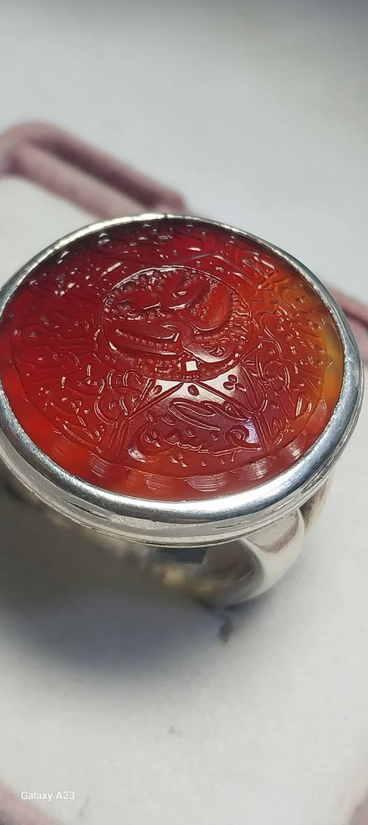 عقيق يماني دائري
مخطوط حرز السيد القاضي

خط المبدع محمد همداني (رفيع)

 صياغه الزركاني

السعر والتفاصيل خاص


**إذا كنت صاحب هذا الإعلان وتريد حذفه لأي سبب، رجاءا أرسل رسالة إلى الدعم الفني**