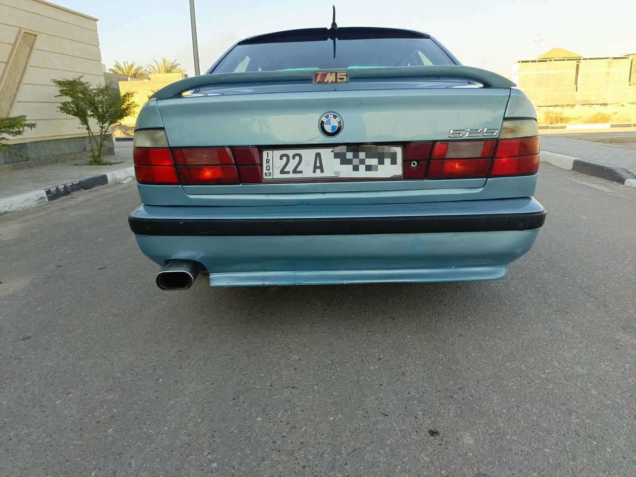 السلام عليكم اخوان بي ام للبيع حجم 525 موديل 1991 رقم اربيل سنويه لل 30 تحويل او وكاله بشرط ماكينه مسكر عدل مكفوله جير مقفول تخم تاير جديد حداده كهربائيات شغاله تبريد شغال سياره جاهزه وحلوه واحلى من الصور سياره مصبوغه عام جماليه فقط وخير من الله شراي يخابر بخير ويدلل 63 وبيها مجال  العنوان البصره 
‏‪***********‬‏
