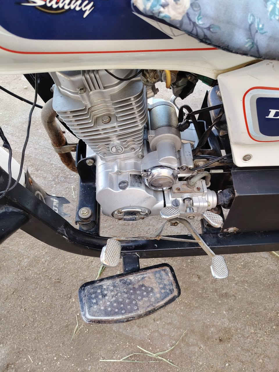 السلام عليكم للبيع دايون 23  كفاله عامه الشراي يتصل
السعر 2750 وبيه مجال قليل /
الهاتف / ***********
