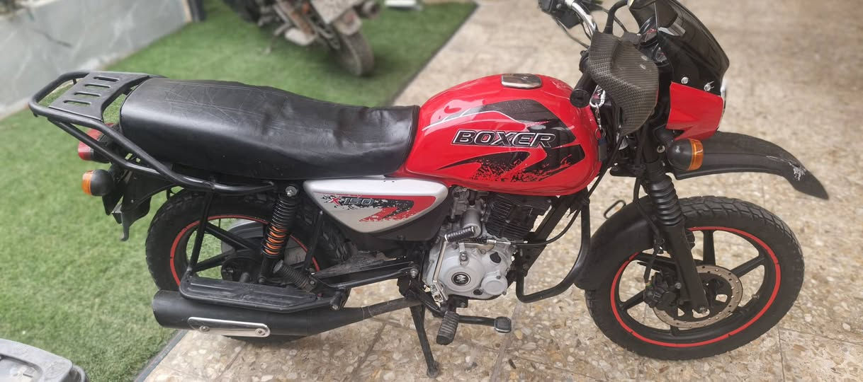 سلام عليكم بوكسر ٢٠٢٢رقم بغداد نكليزي.بسمي تحويل ثاني يوم محرك مامفتوح بلادي شركه  كلوب زنون   جيب فيتر. وفحص كفاله بغداد الطالبيه سعره مليونين وميه( ٢١٠٠٠٠٠)وبيه مجال (***********)
