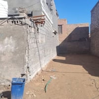 قطعة 100 متر  5*20 للبيع في حي العامل قرب مول الباقر للاستفسار الاتصال...