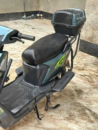 مطور شحن • بطاريات كبار • بعقوبة تحرير