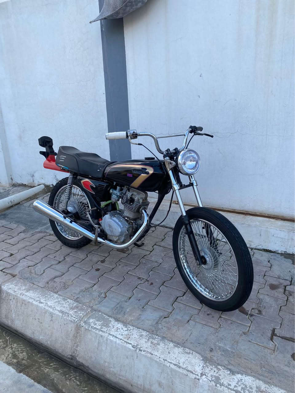 نامة موديل ٢٠١٨ محرك مفتوح دبلات مظبوت تايرات ويلات مضبوت سعر ٣٢٥ وبيها مجال مكان كركوك شراي  راسلني *********** كركوك, العراق
