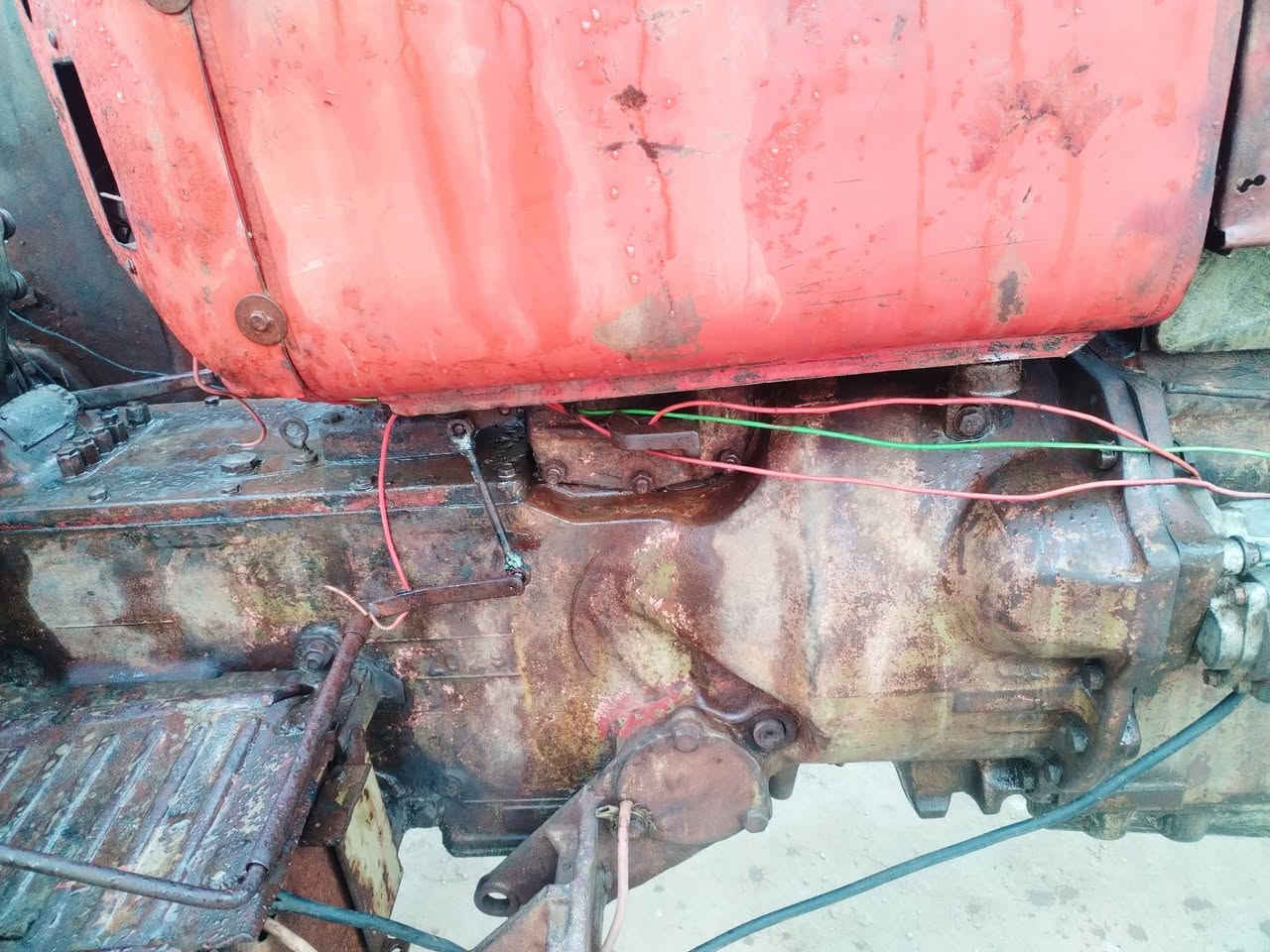 السلام عليكم عنتر للبيع موديل 87 مكينه جاهزه ***********
