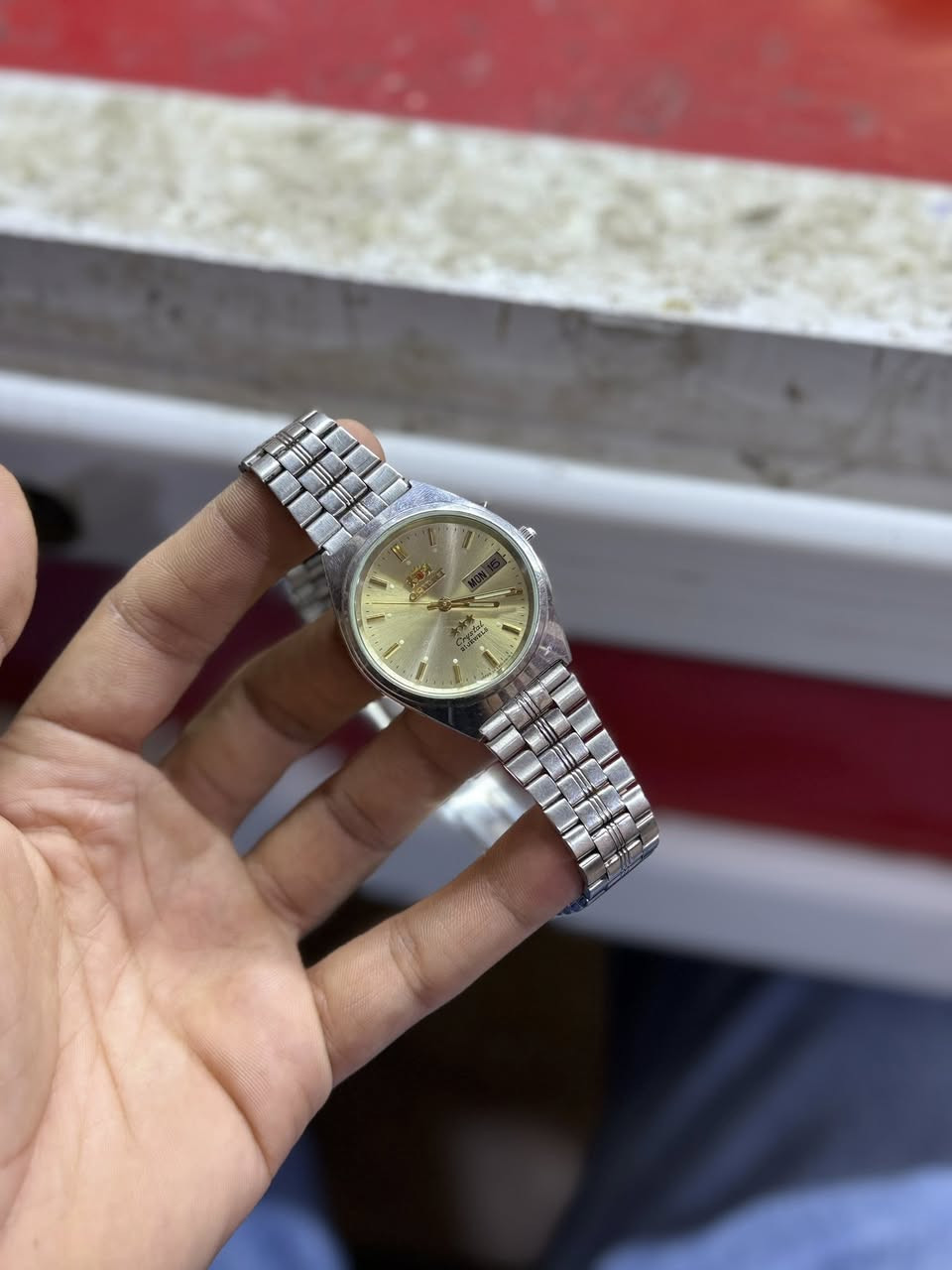 اورينت اوتوماتيك
21 حجر 
مينه لامينوس
مختمه
ياباني انتاج قديم
السعر 90 الف


**إذا كنت صاحب هذا الإعلان وتريد حذفه لأي سبب، رجاءا أرسل رسالة إلى الدعم الفني**