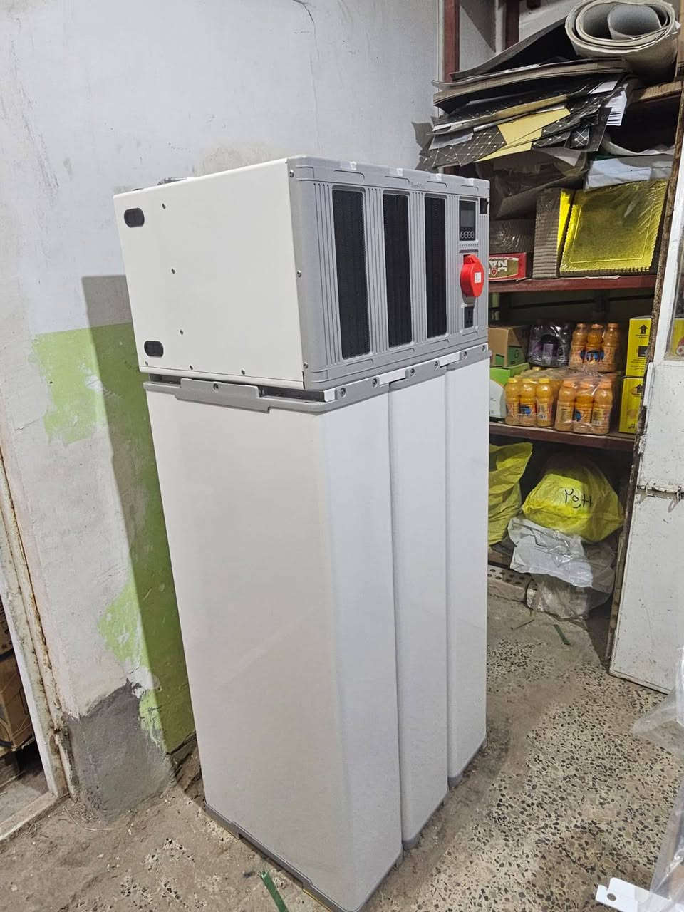 على بركة الله تم تنصيب منظومة  all in one 
سعة 50 امبير نهاري 50 امبير ليلي 3 فيز 
قضاء الدور 
موجود اقساط ماستر رافدين ***********
