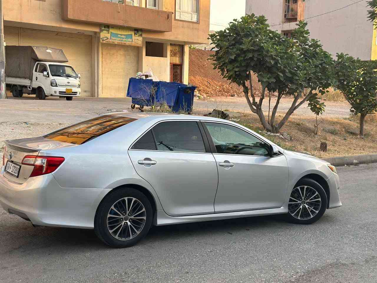 للبیع فقط 
سعر البیع : 127 ورقە و مجال بسیط
رقم تلفون صاحب سیارە ↘↘↘
... *********** ... کورك او واتساب 
تویوتا کامری مودیل 2012 مواصفات SE 
وارد امریکي تحدید سرعە شاشە جبیر کشنات هیتر ویل کروم ... سیارە  محرك 4 سلندر حجم 2.4 المرغوب سیارە کیر و محرك و تبرید اب شرط ماشیە 180 الف سیارە فقط دعامي صبغ والباقي کفالە جاهزە  من کلشي  سیارە تحویل و وکالە شرط وعلیها 300$ دولار غرامە ینزل من سعر‌ 
مکان سیارە محافظە دهوك اكر, نينوى
