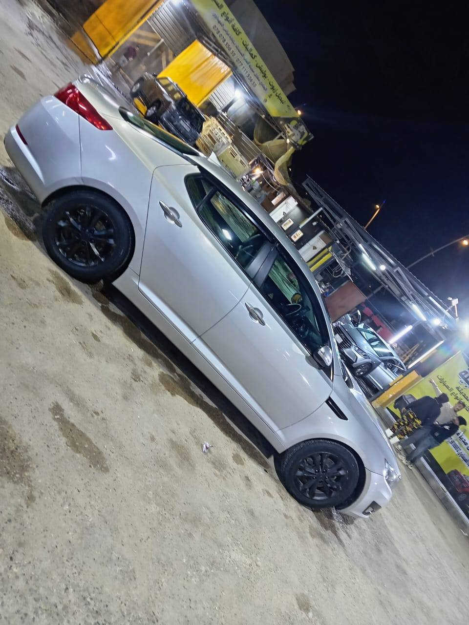 سلام عليكم 

اوبتما 2013  

امريكي 

فول مواصفات 

بصمه تشغيل وبصمه ابواب 

تحكم ستيرن 

كراسي كهرباء 

قطعتين تبريد 

تبريد بيانو

محرك جي دي اي 2400 شرط بانزين عادي لا دوانز ولا شي كفاله 

كير مكفول 

دبل اكزوز 

ضرر كلش بسيط بس البابين جهت اليسار بدون دواخل  نص لبوب ونصبغت صفحه توحيد لون بس  والبنيد مفتوح  

رقم بغداد تحويل بشرط 

سعر السياره 116 وبيه مجال  

مكان السياره رمادي 

***********
