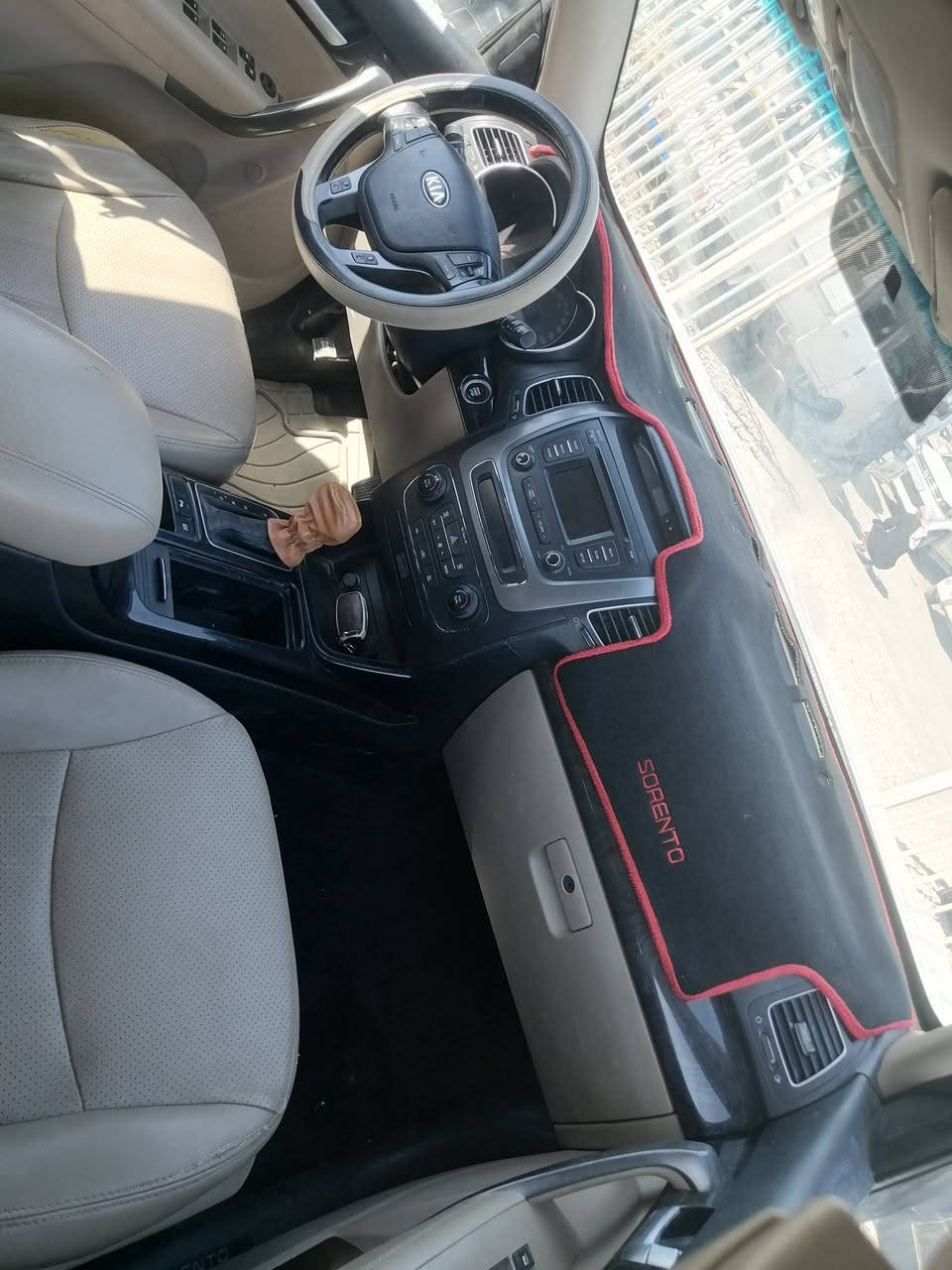 السلام عليكم سورنتو ٢٠١٥ خليجي ٦ سلندر رقم بغداد انكليزي
سبعه راكب
فول مواصفات بنوراما وغيرها
بيها جاملغين وبنيد والتكمه بيها شوي صبغ
السعر ١٥٥ وبيها مجال مكاني بابل للاتصال ***********
