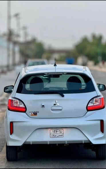 سلام عليكم 

للبيع. 

مسيوبيشي ميراج  رقم بغداد بسمي 

  موديل 2024

🔴لون سلفر قريب على البيض 

🔴بكلايت لد

🔴شاشه + كامره

🔴لايت اتو 

🔴ماسحات اتو اذا وجدات ماء

🔴كشاف بلاجكتور

🔴تبريد مناخي تحكم شاشه 

🔴رادر امامي + تحديد مسار

🔴تبريد ❄️ 

🔴محرك 1200 / 3سلندر

🛣️ماشية 20 الف 

سيارة حادثها بنيد وجاملغ  

السعر  100$ ورقة وبيها مجال 

مكان السياره كراده داخل 

*********** بغداد
