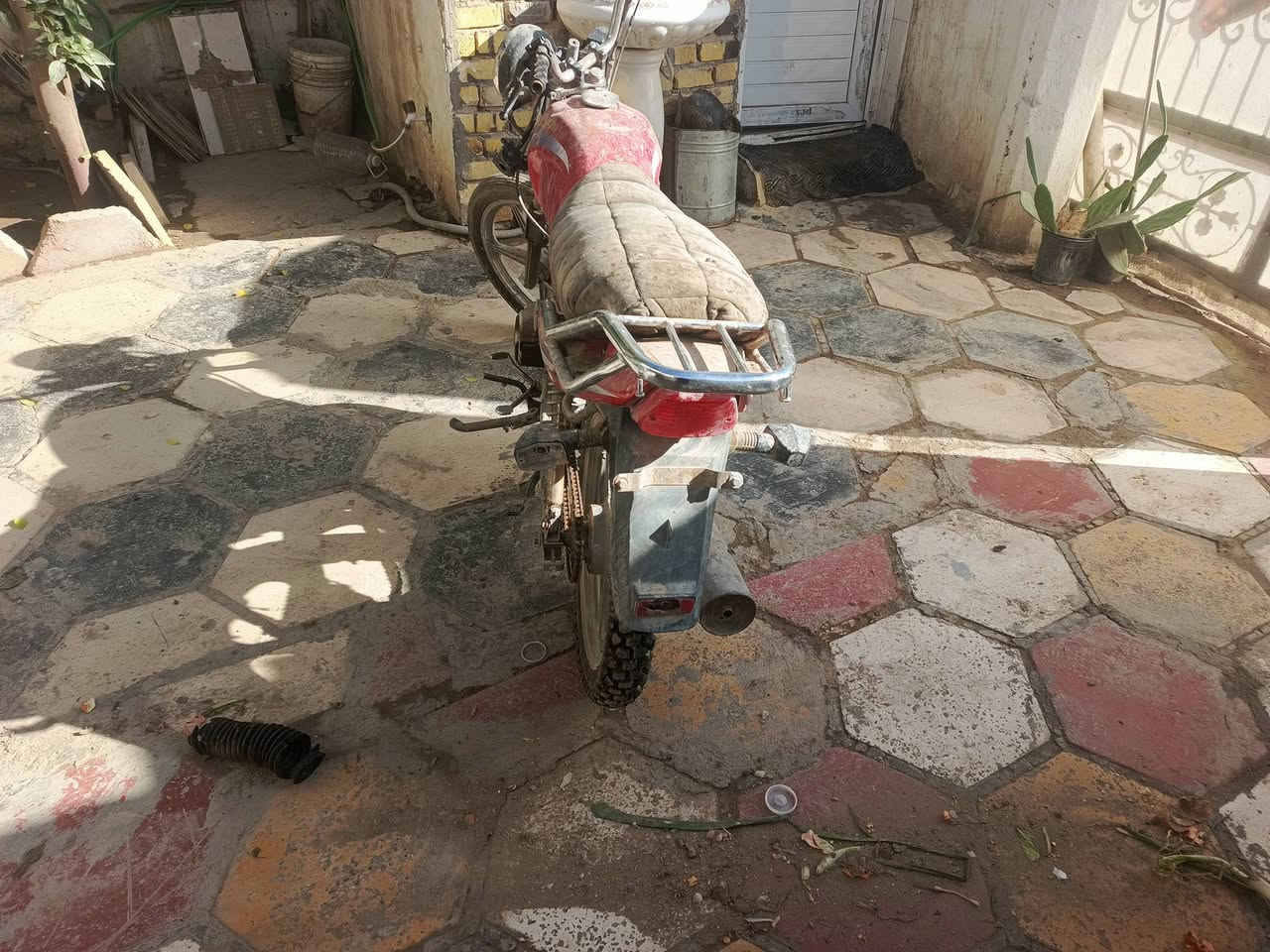 للبيع شغاله نكره بس يرادله ترتيبات العنوان حله السعر 150 وبيه مجال ***********
