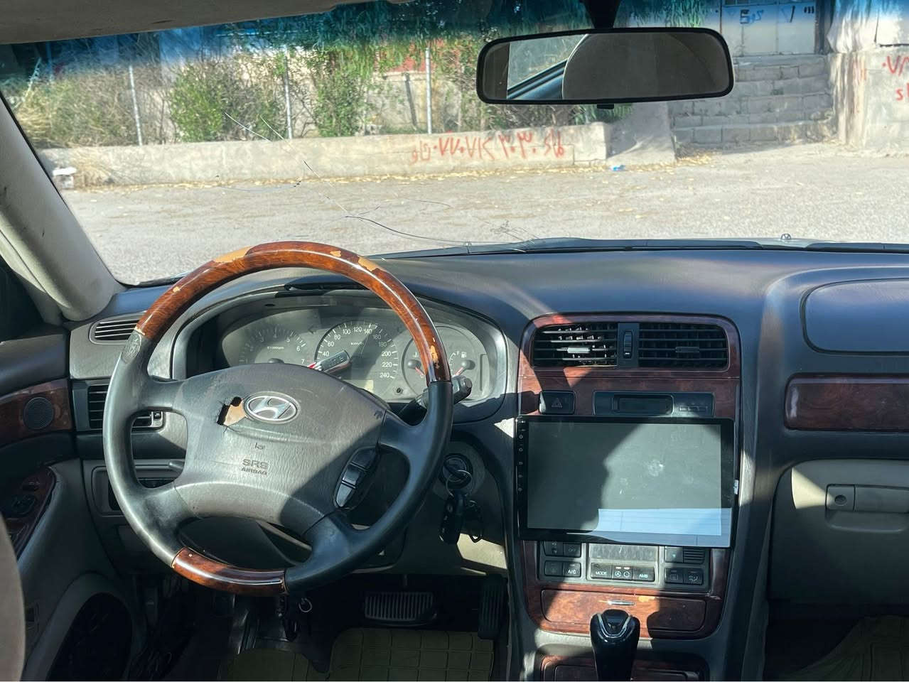 سياره هوانداي كراندر محرك6. 3500. موديل 2005
سياره فول مواصفات فتحا كهربائي رقم اربيل 
كوبون بانزين بيها 

لل استفسار التواصل على خاص او الرقم 
*********** موصل, نينوى
