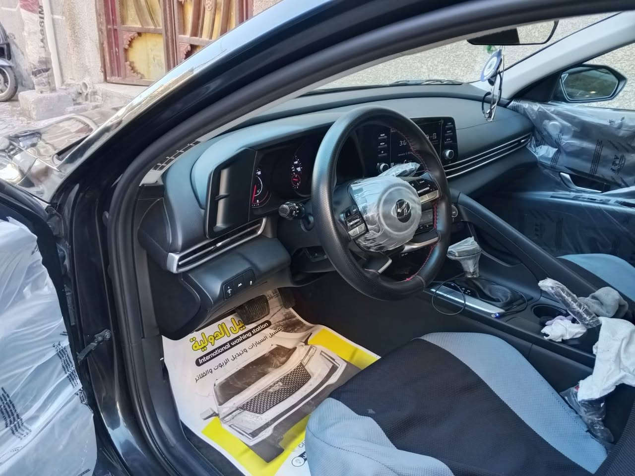 السلام عليكم من رخصة الدمن سياره النتره مديل 2023 مكينه 2000 الحادث في امريكا باب وجاملغ بدون ارباك  السعر 158 بيه مجال كلشي اكو بالسوك رقم الهاتف *********** ما متواجد فيس
